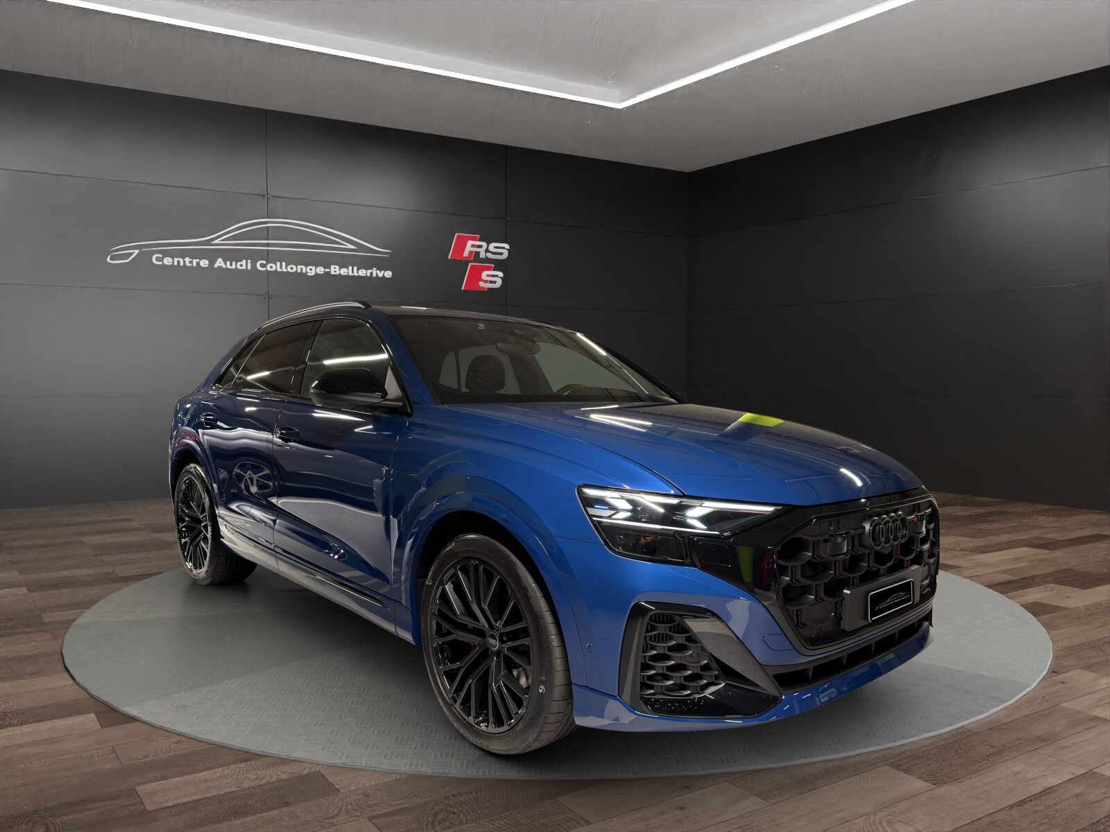 AUDI Q8 SUV 55 TFSI, Benzin, Occasion / Gebraucht, Automatik - 7