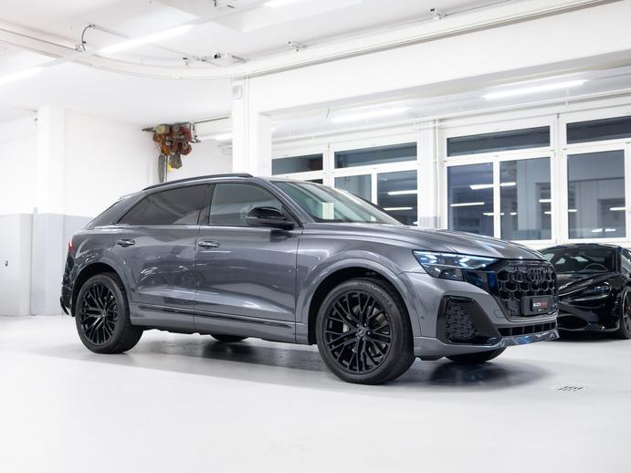 AUDI Q8 SUV 50 TDI quattro tiptronic *CH-FHZ. MIT GRATISSERV, Mild-Hybrid Diesel/Elektro, Occasion / Gebraucht, Automatik