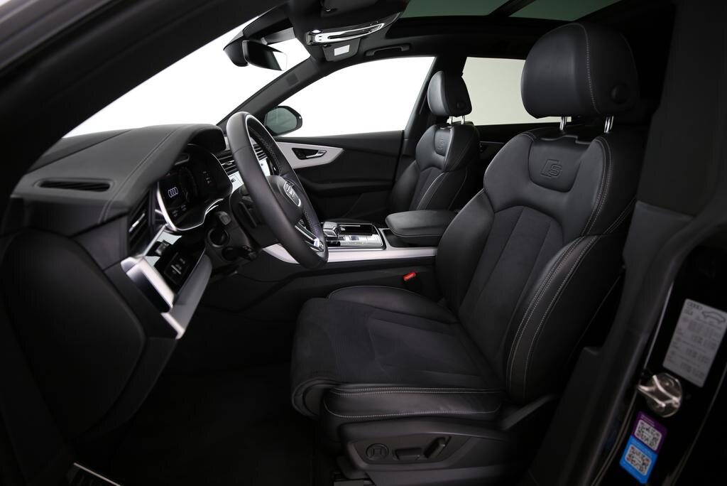 AUDI Q8 3.0 55 TFSI e quattro T-Tronic, Plug-in-Hybrid Benzina/Elettrica, Occasioni / Usate, Automatico - 4