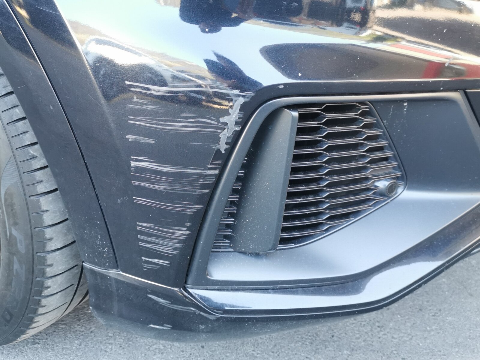AUDI Q8 45 TDI quattro tiptronic, Mild-Hybrid Diesel/Elektro, Occasion / Gebraucht, Automatik - 5