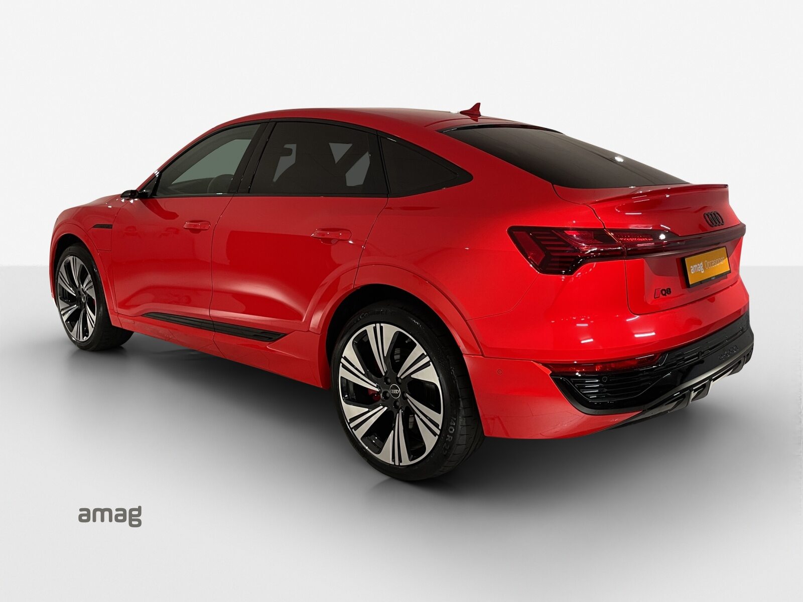 AUDI Q8 Sportback 55 e-tron S line, Elettrica, Occasioni / Usate, Automatico - 3