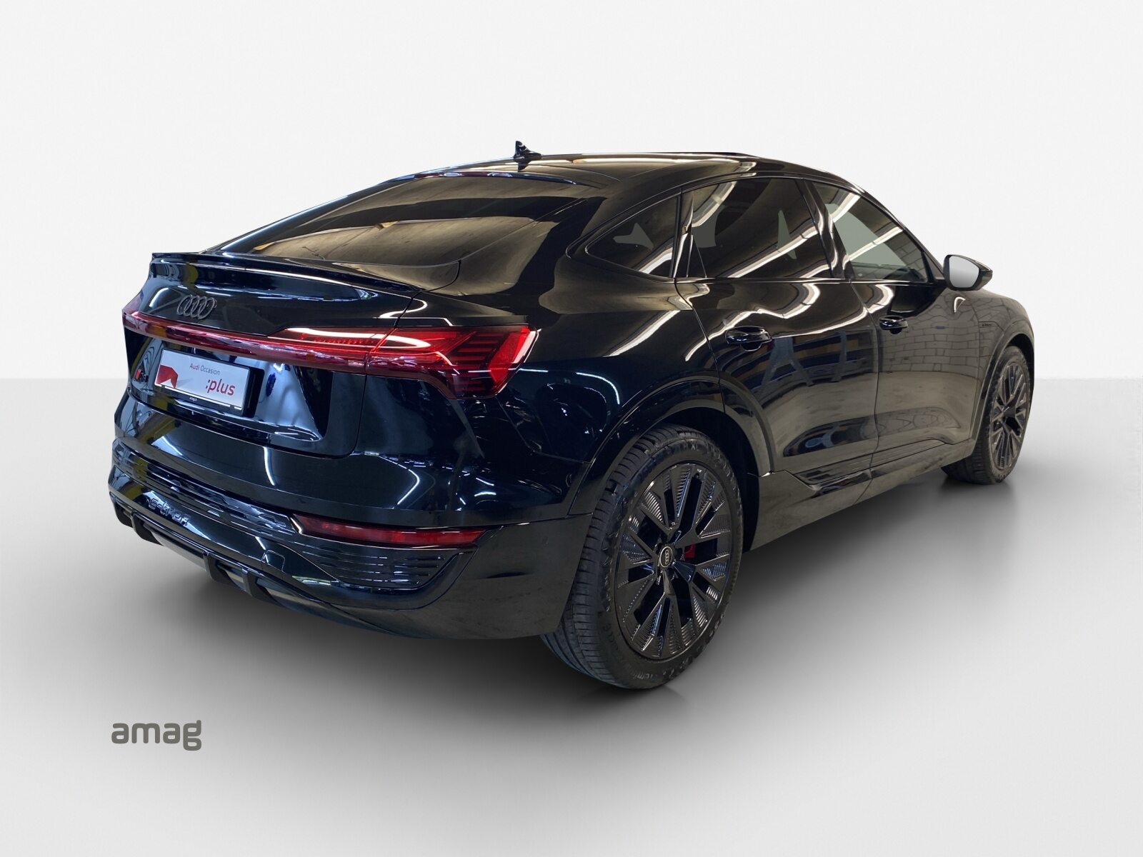 AUDI Q8 Sportback 55 e-tron Black Edition, Elektro, Occasion / Gebraucht, Automatik - 5