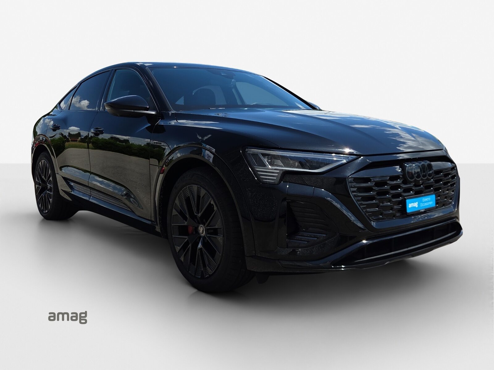 AUDI Q8 Sportback 55 e-tron Black Edition, Elektro, Occasion / Gebraucht, Automatik - 7