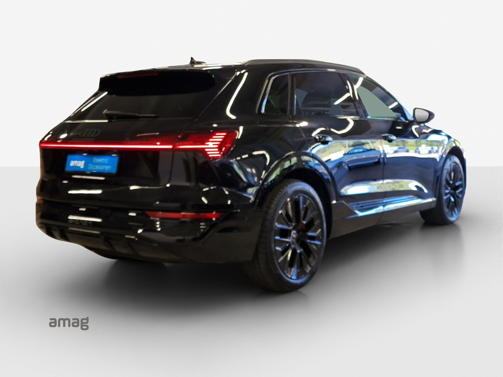 AUDI Q8 55 e-tron Black Edition, Elektro, Occasion / Gebraucht, Automatik - 5