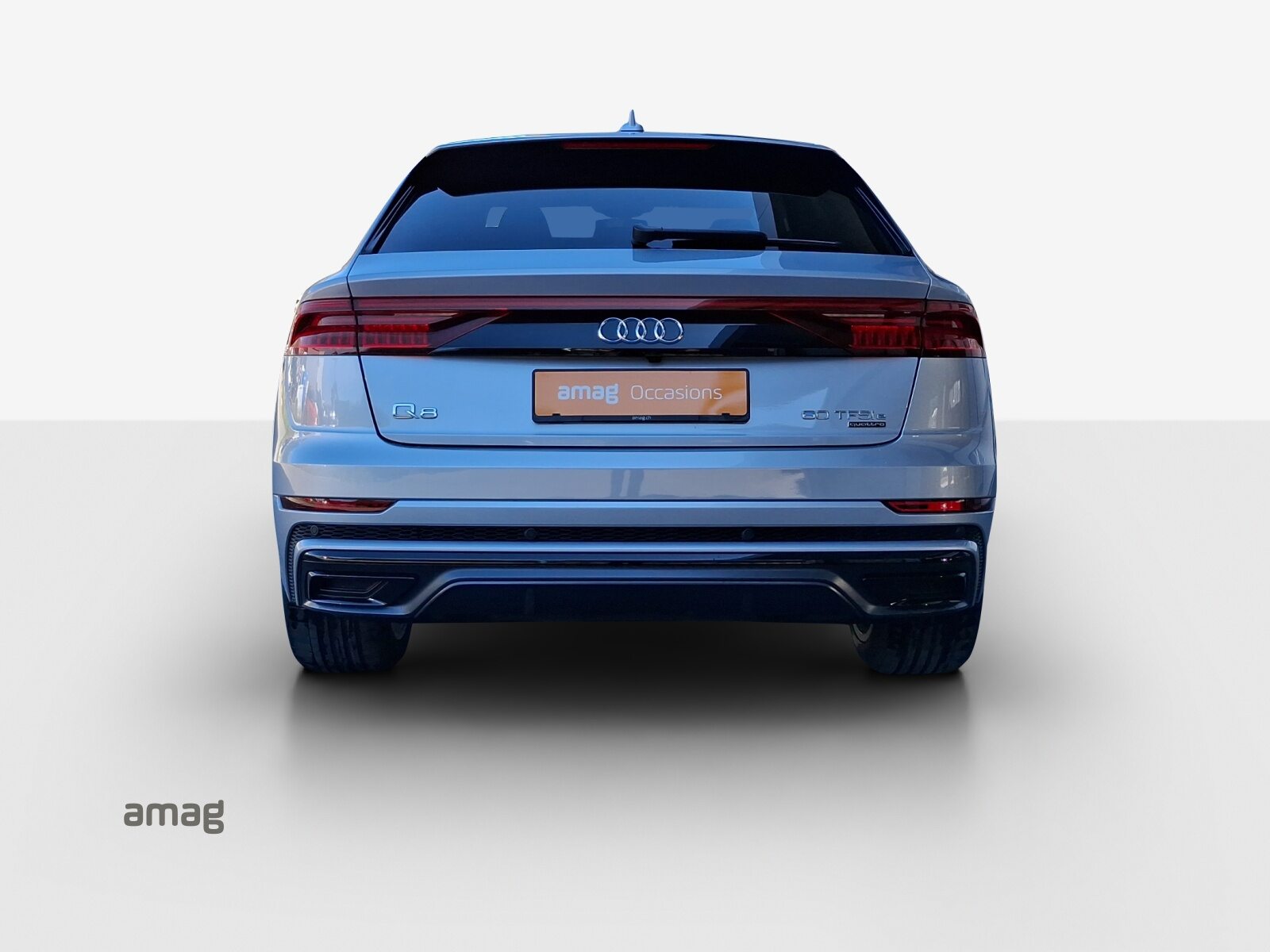 AUDI Q8 60 TFSI e, Hybride Intégral Essence/Électricité, Occasion / Utilisé, Automatique - 4