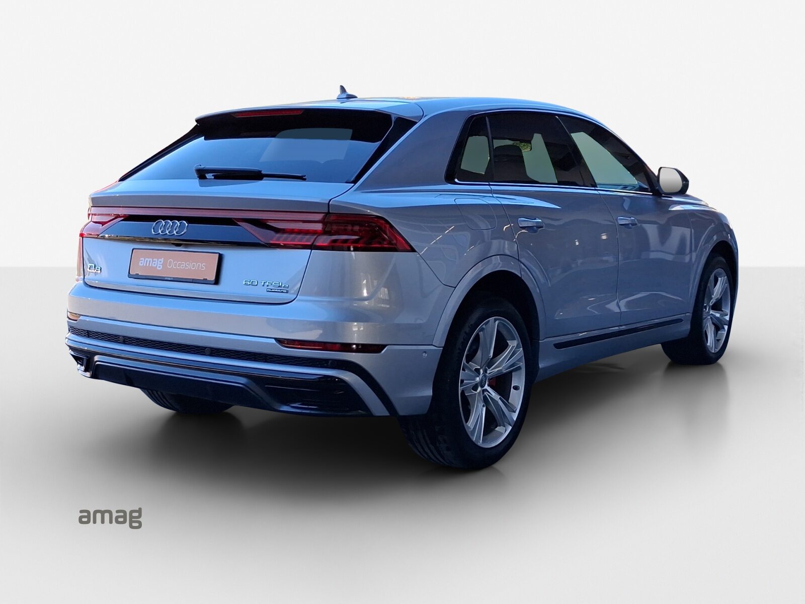 AUDI Q8 60 TFSI e, Hybride Intégral Essence/Électricité, Occasion / Utilisé, Automatique - 5