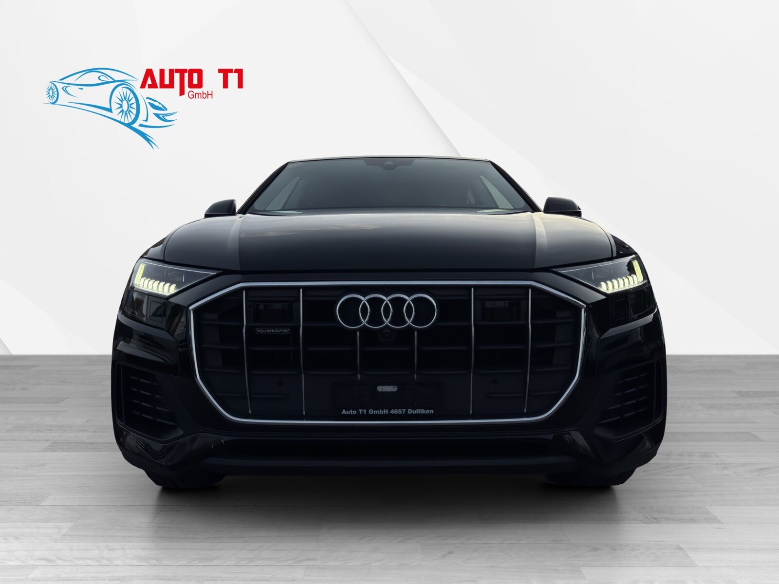 AUDI Q8 55 TFSI quattro tiptronic, Mild-Hybrid Benzin/Elektro, Occasion / Gebraucht, Automatik - 2