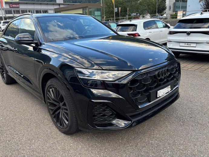 AUDI Q8 SUV 3.0 55 TFSI quattro T-Tronic, Voll-Hybrid Benzin/Elektro, Occasion / Gebraucht, Automatik