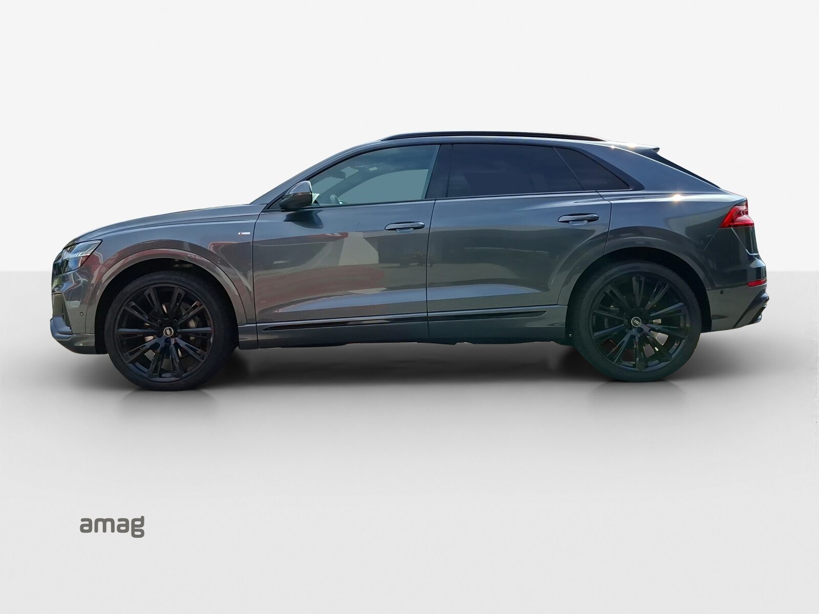 AUDI Q8 55 TFSI, Benzin, Occasion / Gebraucht, Automatik - 2
