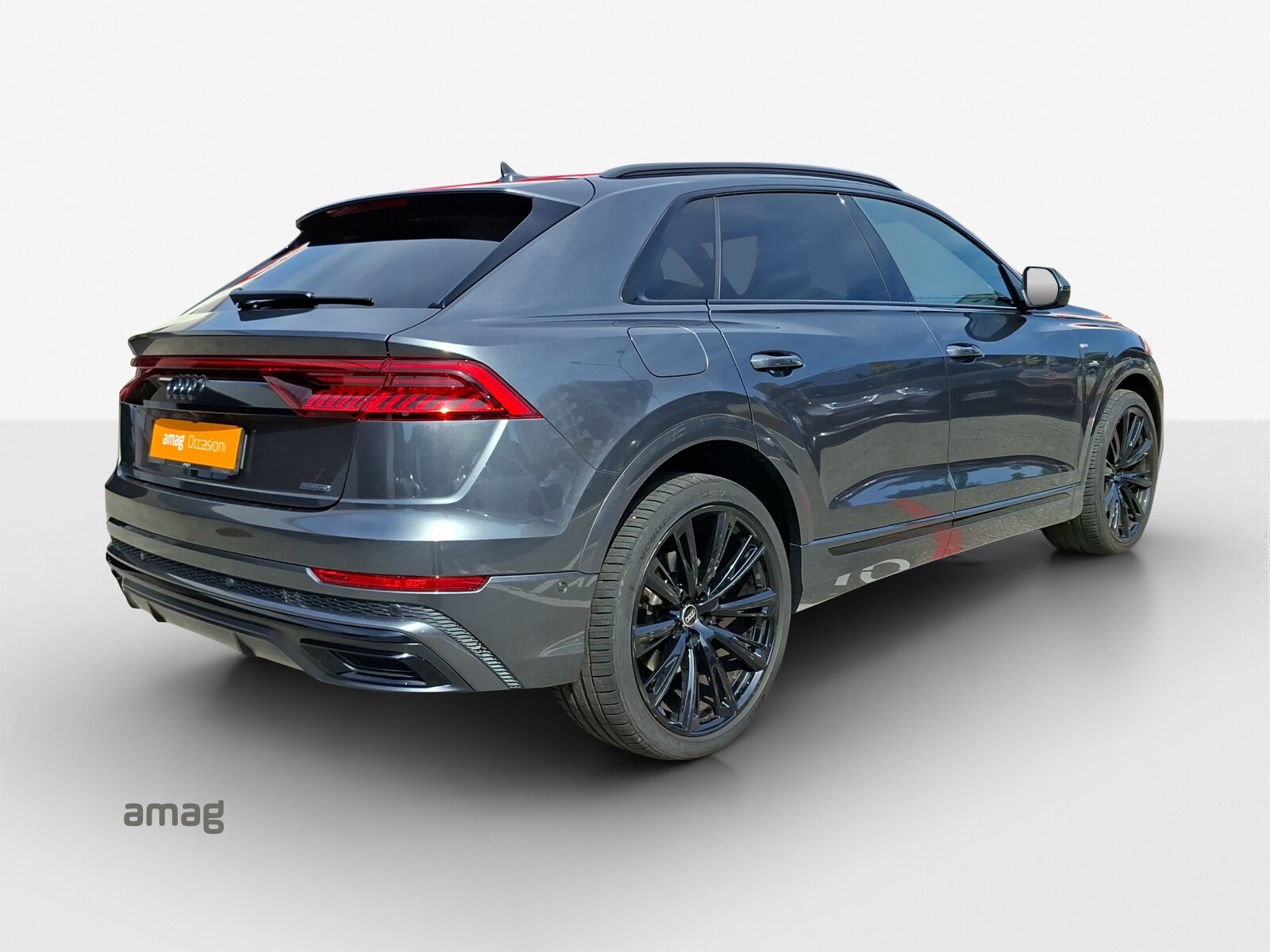 AUDI Q8 55 TFSI, Benzin, Occasion / Gebraucht, Automatik - 5