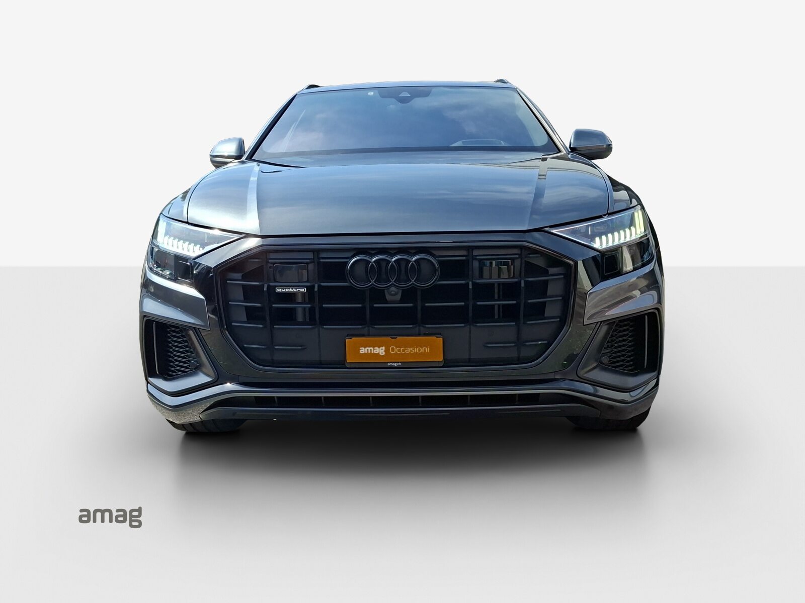 AUDI Q8 55 TFSI, Benzin, Occasion / Gebraucht, Automatik - 7
