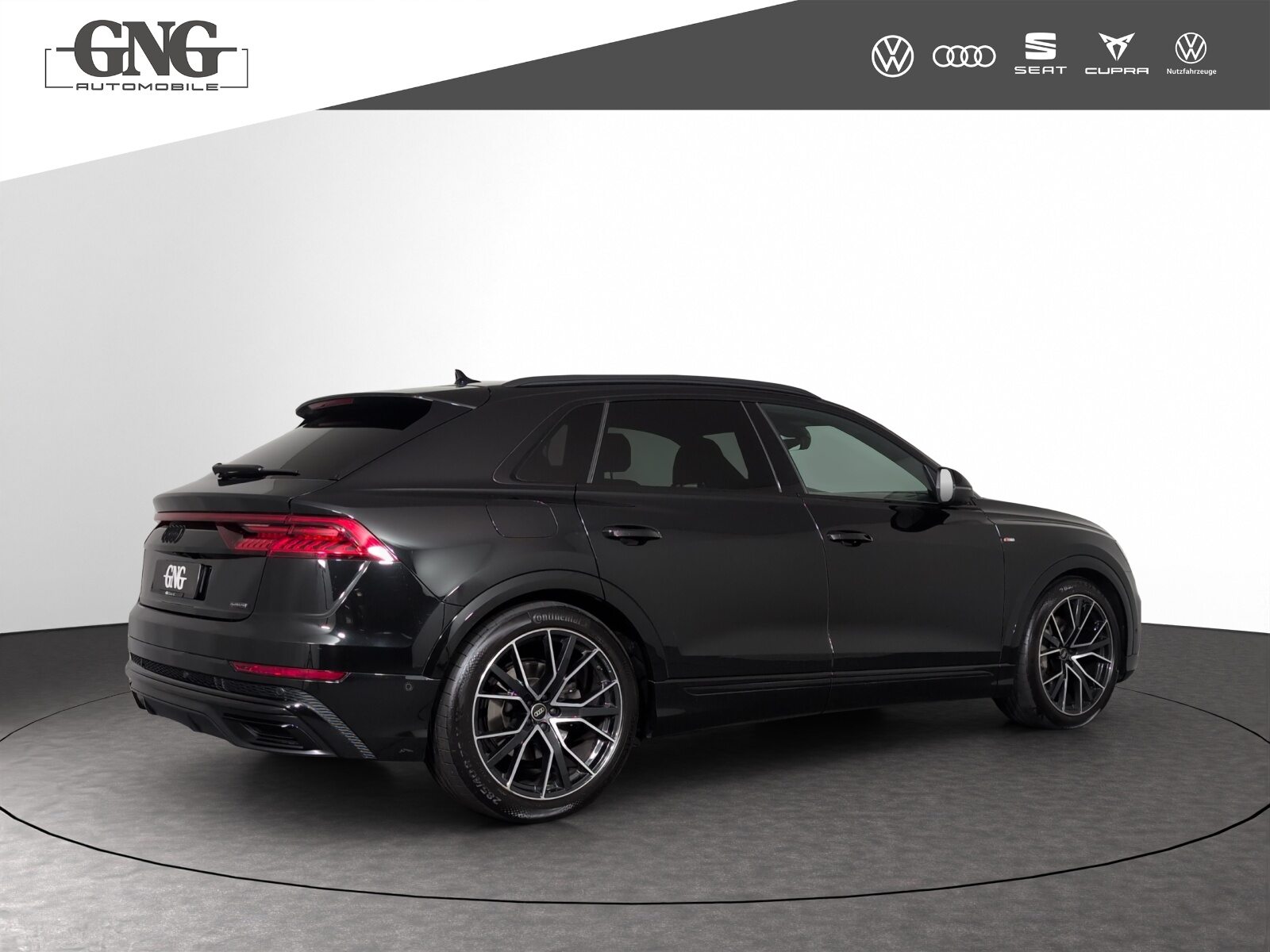 AUDI Q8 55 TFSI, Benzin, Occasion / Gebraucht, Automatik - 3