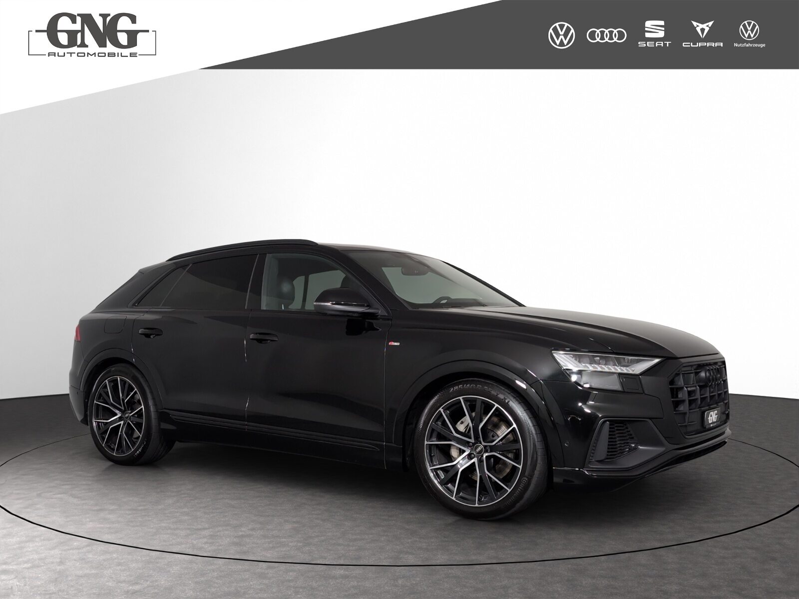 AUDI Q8 55 TFSI, Benzin, Occasion / Gebraucht, Automatik - 4
