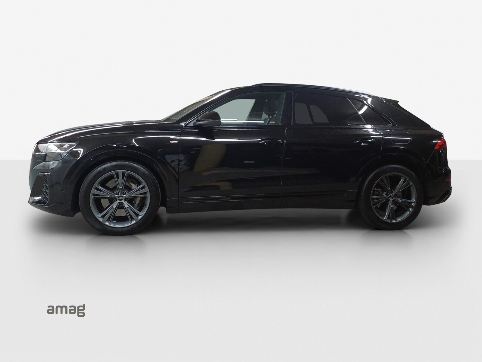 AUDI Q8 SUV TFSI e 290 kW, Voll-Hybrid Benzin/Elektro, Occasion / Gebraucht, Automatik - 2