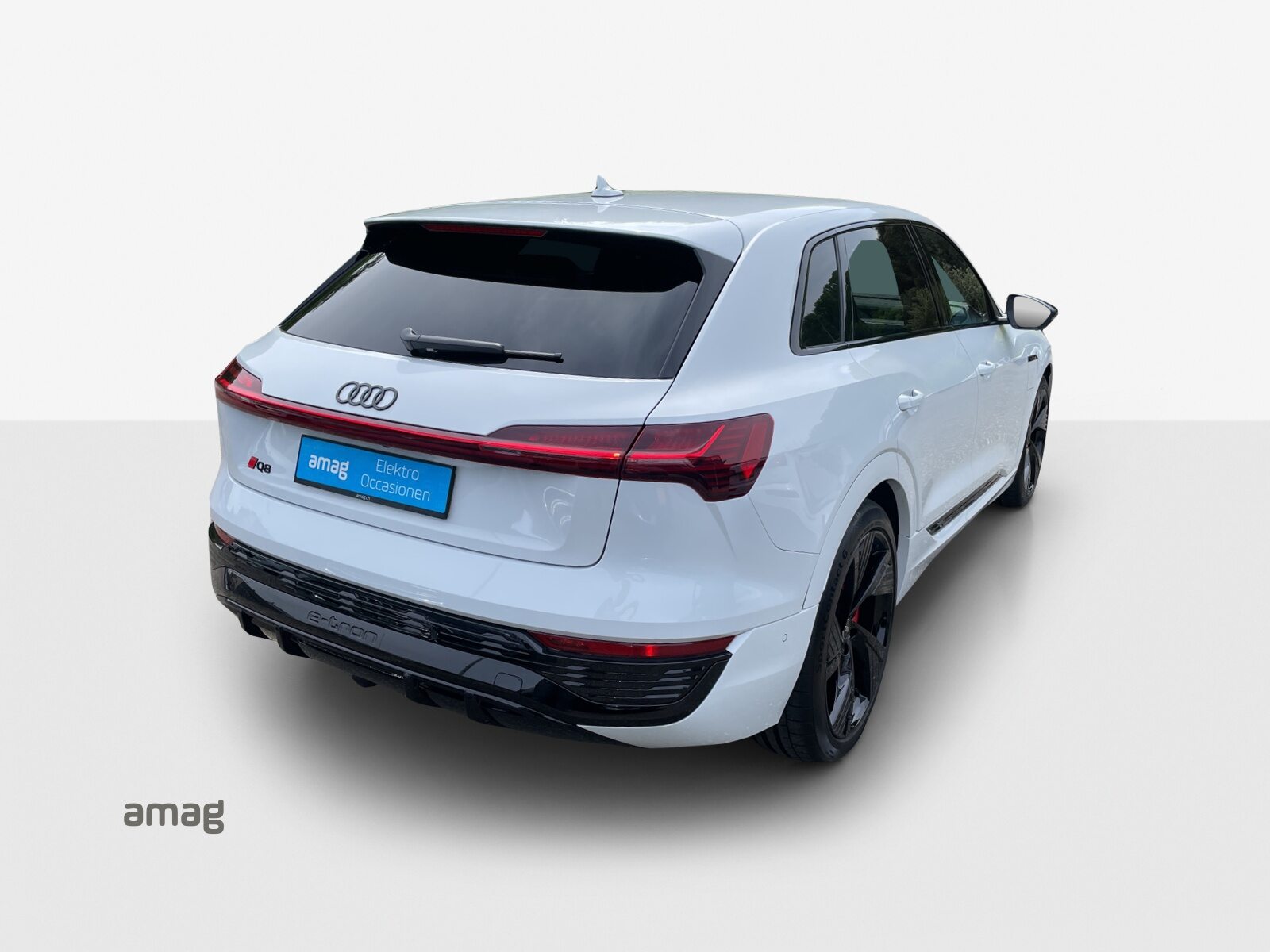 AUDI Q8 55 e-tron Black Edition, Electric, Second hand / Used, Automatic - 6