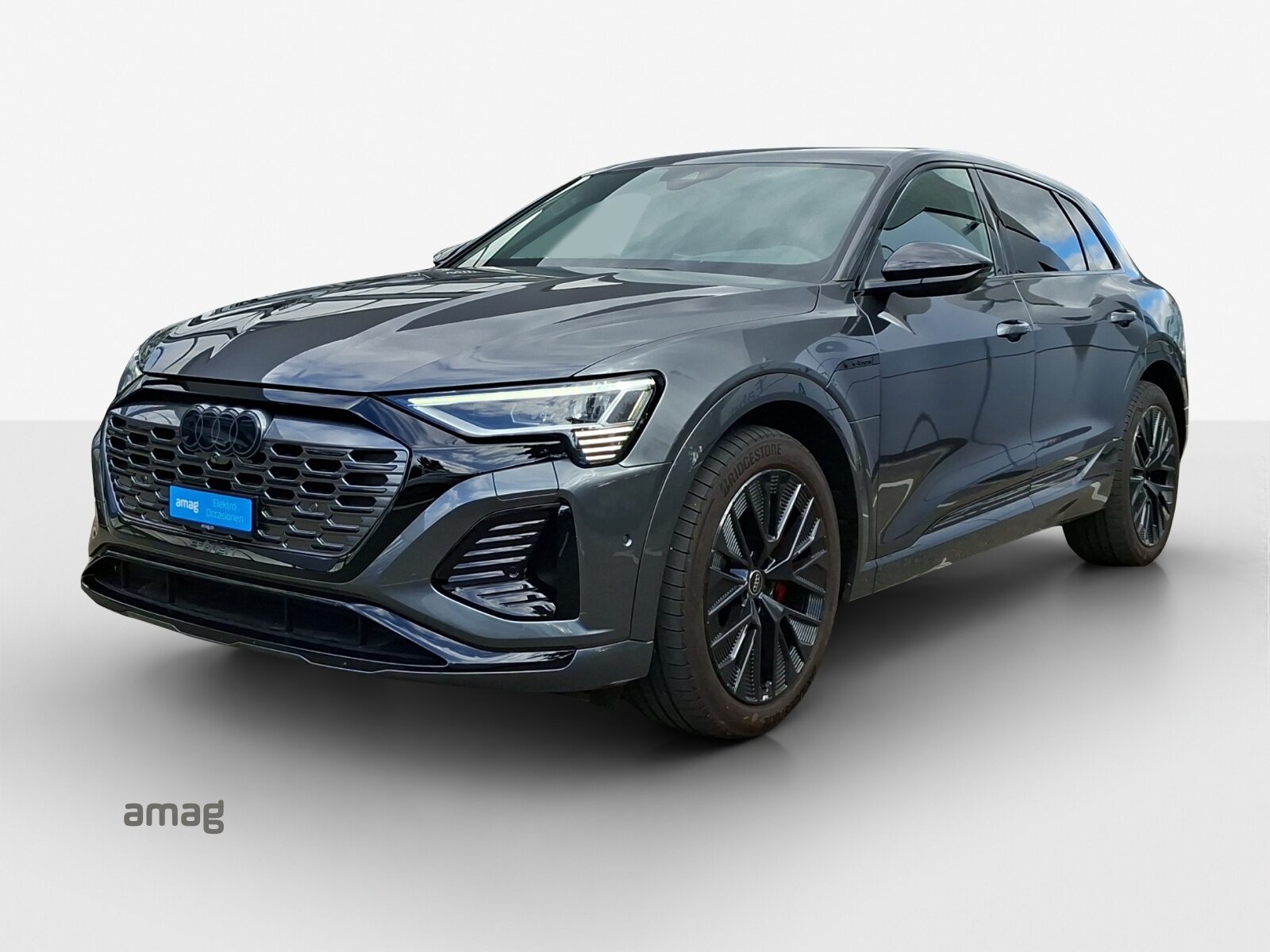 AUDI Q8 55 e-tron Black Edition, Elektro, Occasion / Gebraucht, Automatik