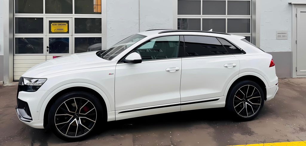 AUDI Q8 3.0 50 TDI quattro T-Tronic, Mild-Hybrid Diesel/Elektro, Occasion / Gebraucht, Automatik - 2
