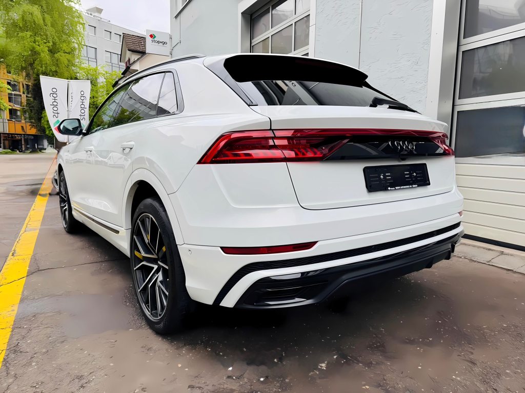 AUDI Q8 3.0 50 TDI quattro T-Tronic, Mild-Hybrid Diesel/Elektro, Occasion / Gebraucht, Automatik - 3