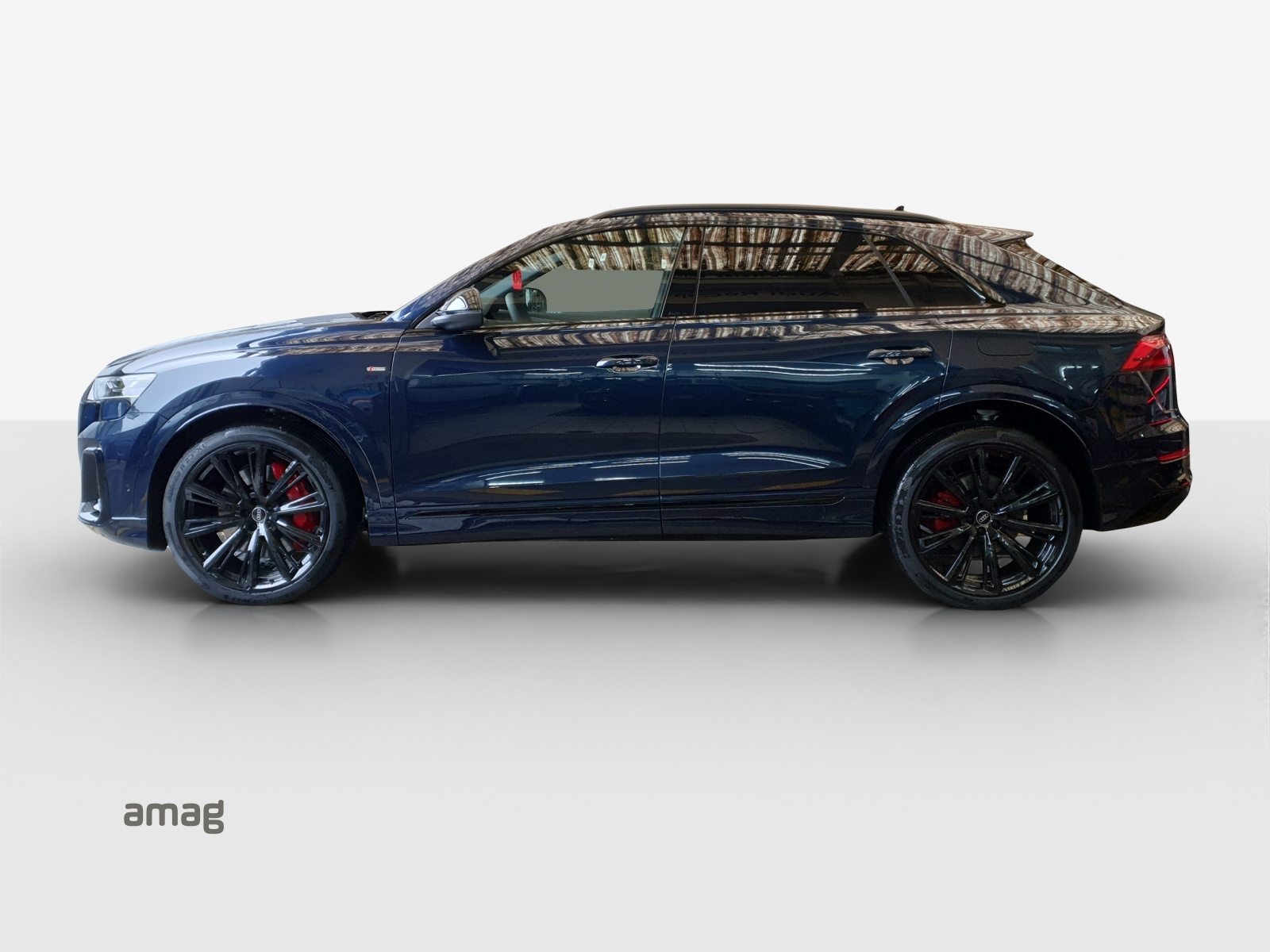 AUDI Q8 SUV TFSI e 290 kW Attraction, Hybride Intégral Essence/Électricité, Voiture de démonstration, Automatique - 2