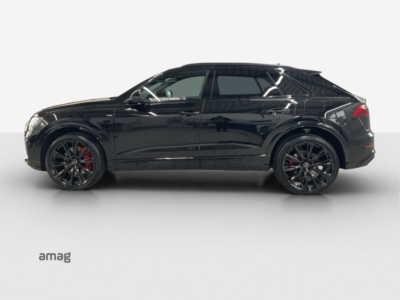 AUDI Q8 SUV TFSI e 290 kW Attraction, Full-Hybrid Petrol/Electric, Ex-demonstrator, Automatic - 2