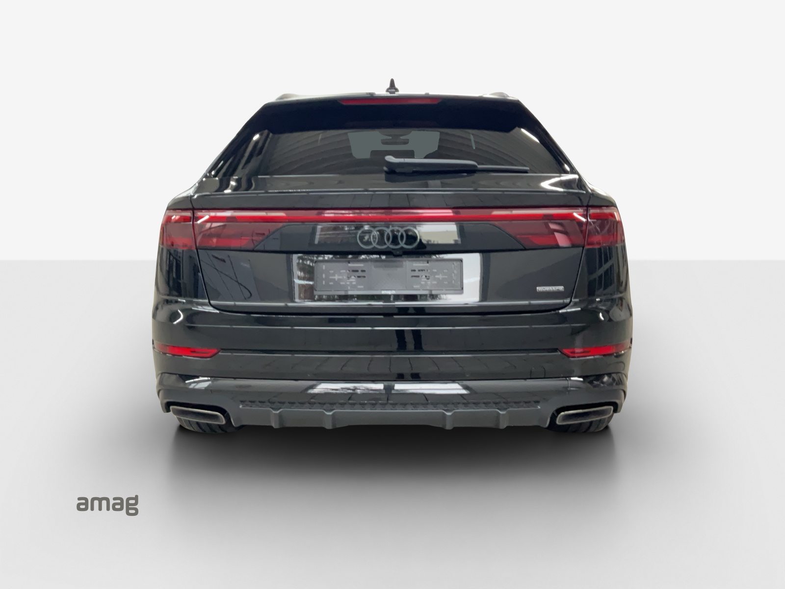 AUDI Q8 SUV TFSI e 290 kW Attraction, Full-Hybrid Petrol/Electric, Ex-demonstrator, Automatic - 4