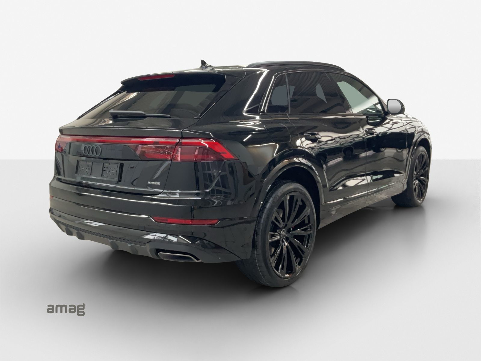 AUDI Q8 SUV TFSI e 290 kW Attraction, Full-Hybrid Petrol/Electric, Ex-demonstrator, Automatic - 5