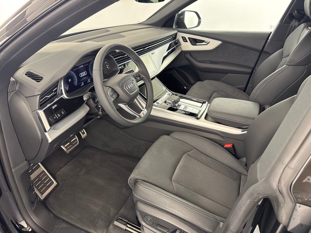 AUDI Q8 SUV 50 TDI quattro, Diesel, Neuwagen, Automat - 5