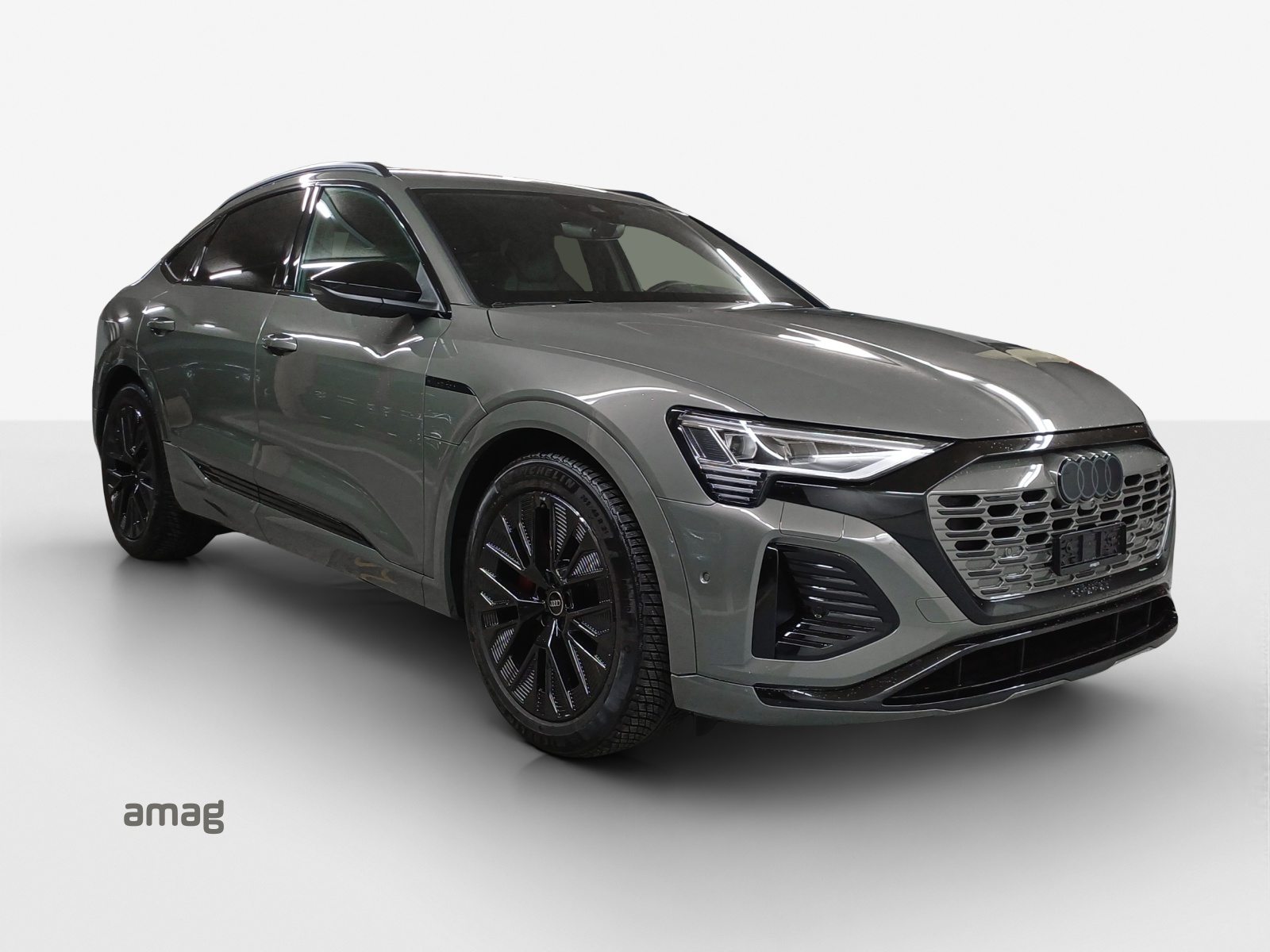 AUDI Q8 Sportback 55 e-tron Black Edition, Electric, Second hand / Used, Automatic - 3