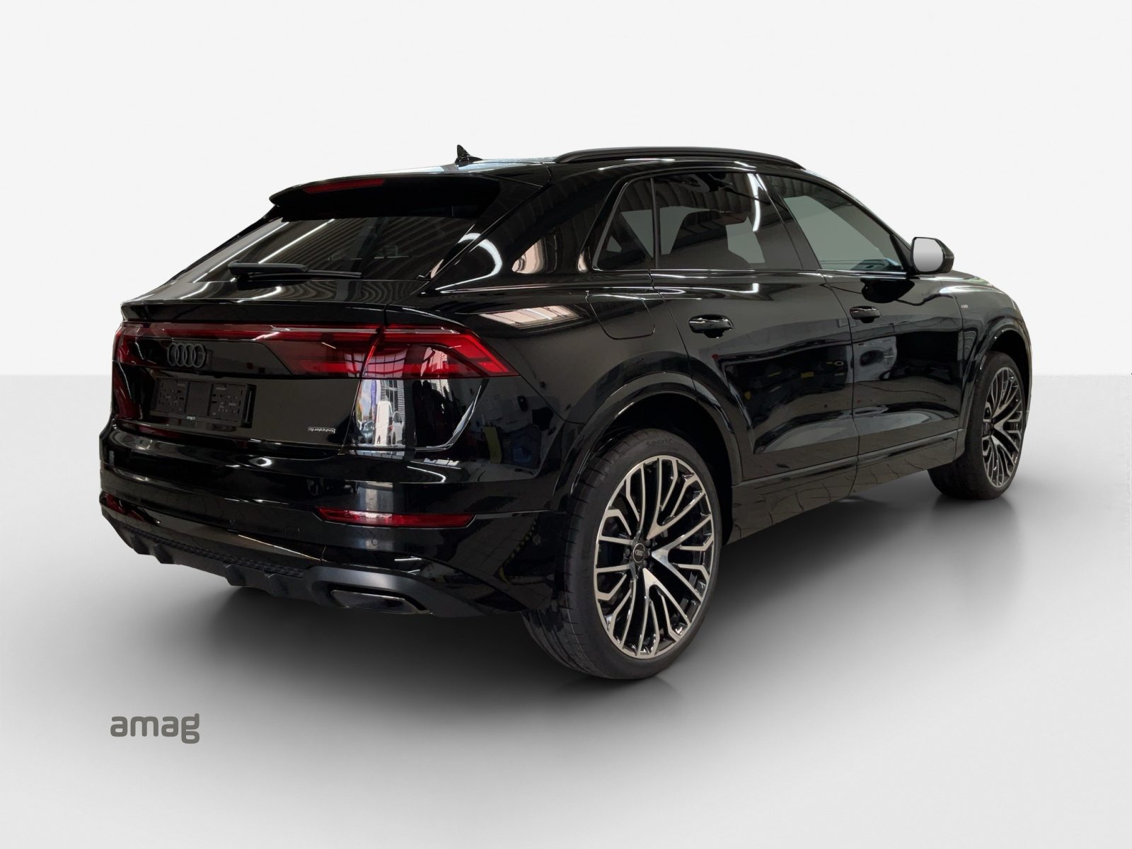 AUDI Q8 SUV 55 TFSI e, Hybride Intégral Essence/Électricité, Voiture de démonstration, Automatique - 5