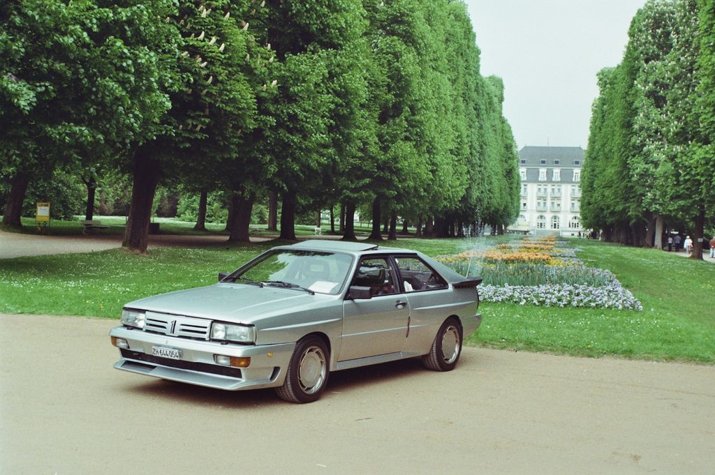 AUDI Treser, Essence, Occasion / Utilisé, Manuelle - 2