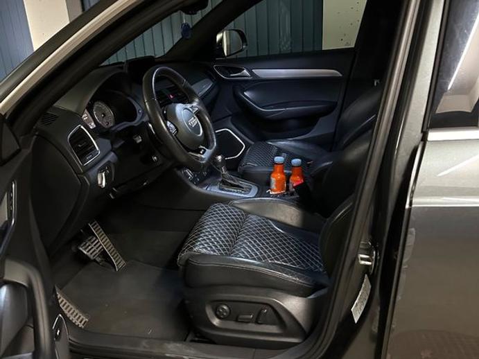 AUDI RS Q3 2.5 TFSI quattro S-Tronic, Benzin, Occasion / Gebraucht, Automat