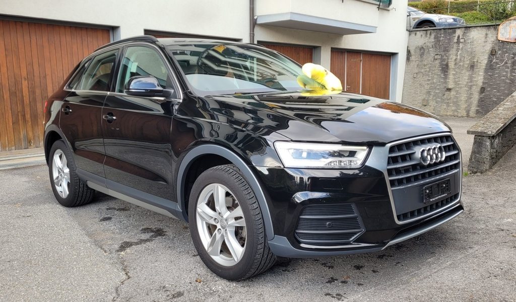 AUDI Q3 2.0 TFSI Design quattro S-Tr., Petrol, Second hand / Used, Automatic - 3