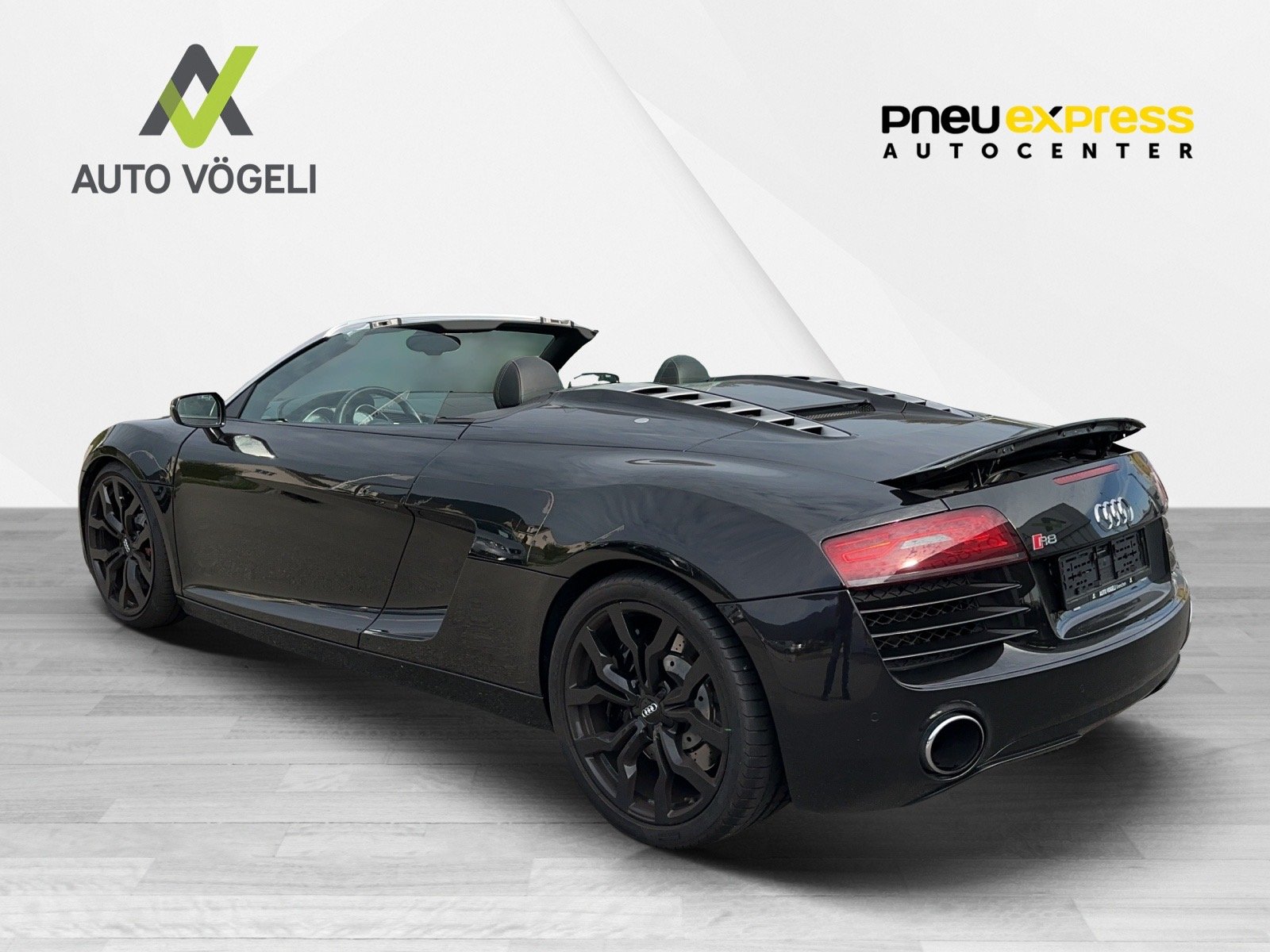 AUDI R8 Spyder 4.2 FSI V8 quattro S-Tronic, Petrol, Second hand / Used, Automatic - 4