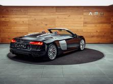 AUDI R8 Spyder 5.2 S-Tronic, Petrol, Second hand / Used, Automatic - 3