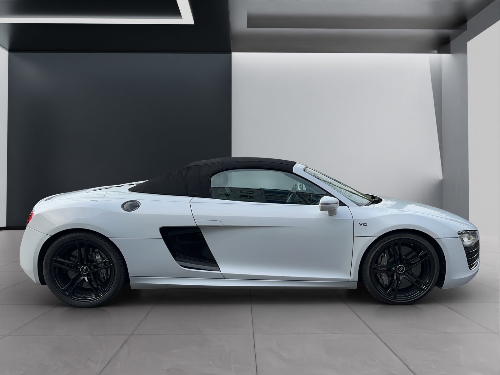 AUDI R8 Spyder 5.2 S-Tronic, Benzin, Occasion / Gebraucht, Automatik - 3
