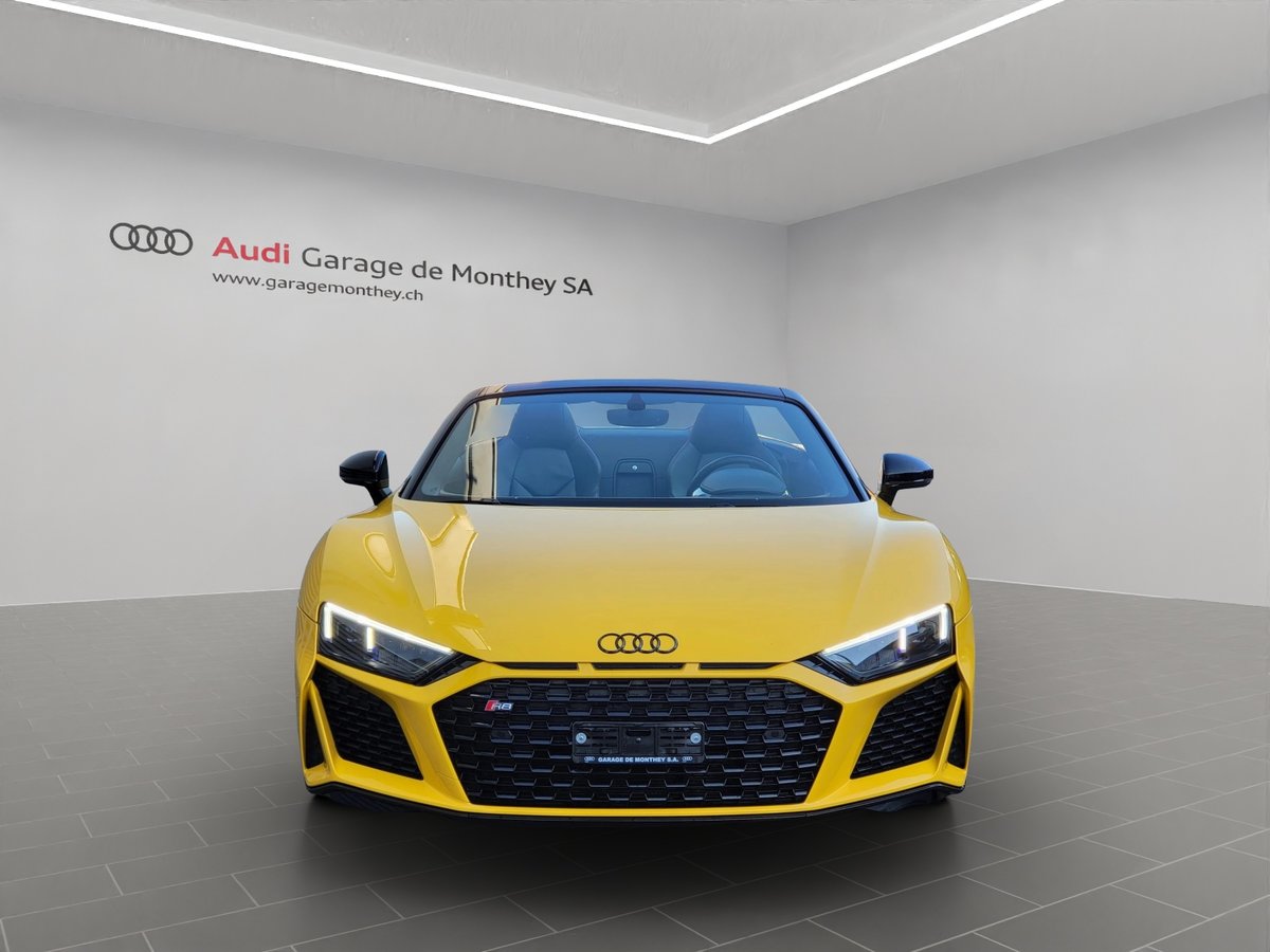 AUDI R8 Spyder performance S-Tronic, Benzin, Occasion / Gebraucht, Automatik - 2