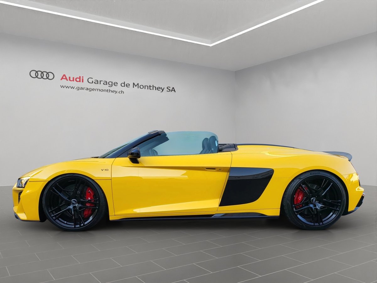 AUDI R8 Spyder performance S-Tronic, Benzin, Occasion / Gebraucht, Automatik - 7