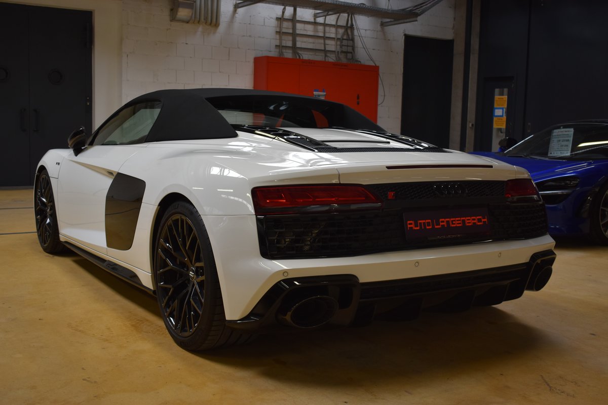 AUDI R8 Spyder S-Tronic Quattro - 570PS, Benzina, Occasioni / Usate, Automatico - 2