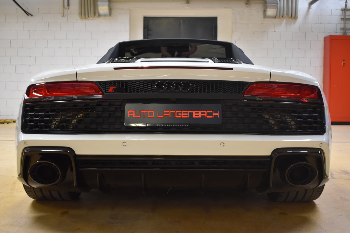 AUDI R8 Spyder S-Tronic Quattro - 570PS, Benzina, Occasioni / Usate, Automatico - 3