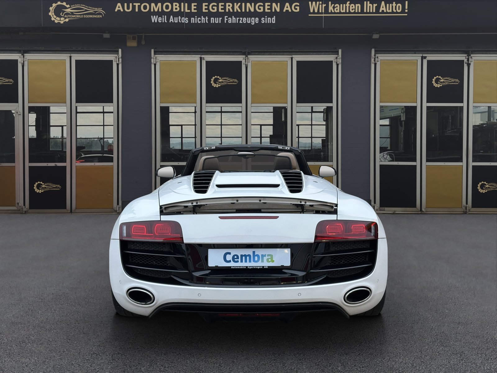 AUDI R8 Spyder 5.2 R-Tronic, Petrol, Second hand / Used, Automatic - 6