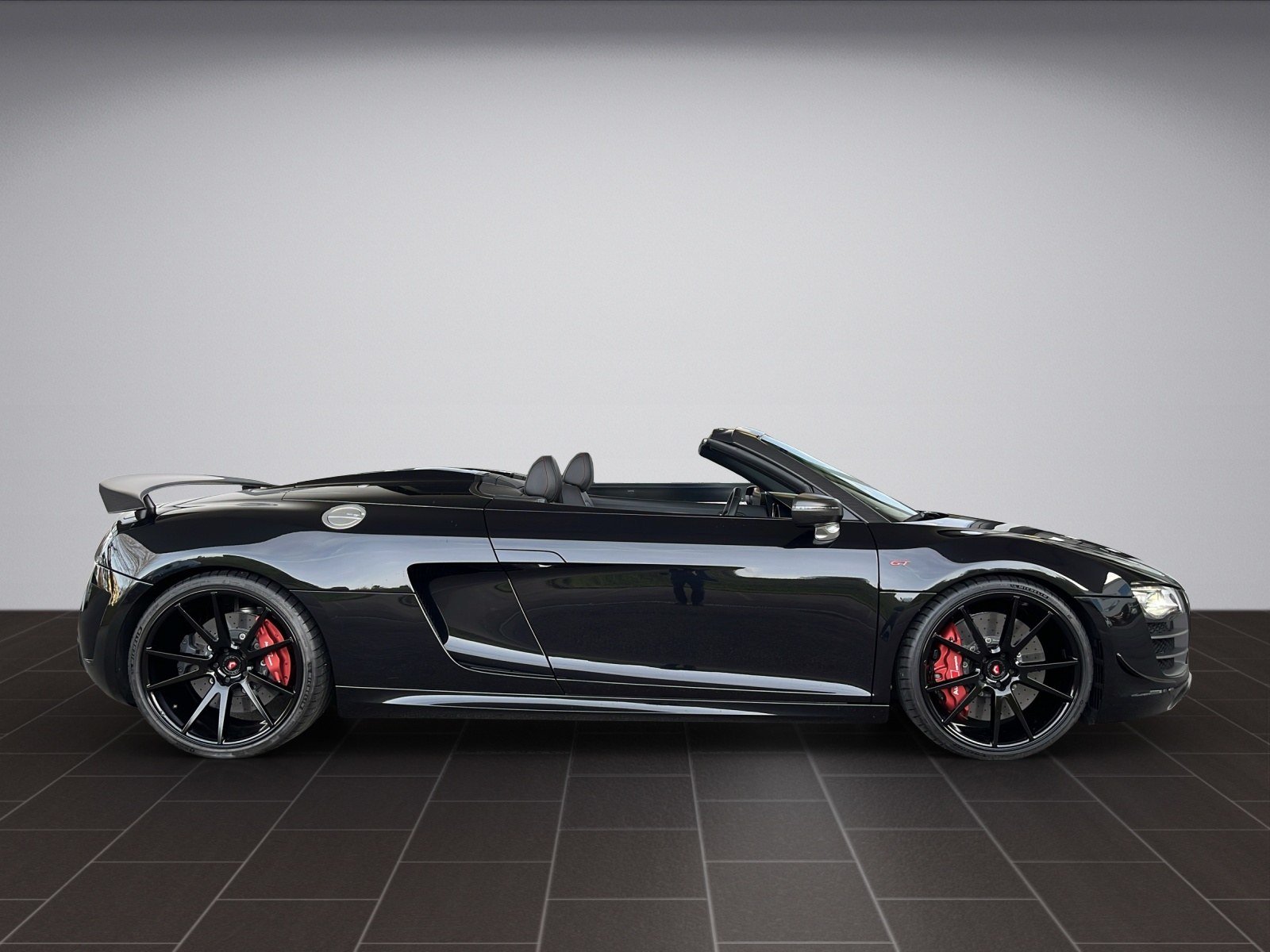 AUDI R8 GT Spyder 5.2 R-Tronic, Essence, Occasion / Utilisé, Automatique - 2