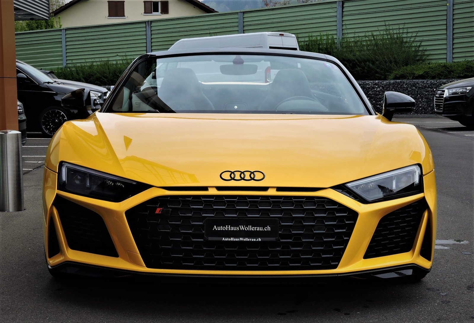 AUDI R8 Spyder 5.2 FSI V10 performance quattro S-Tronic, Petrol, Second hand / Used, Automatic - 3