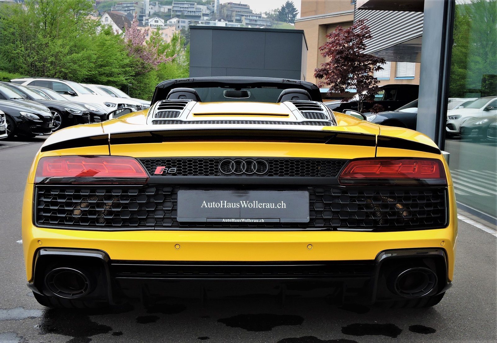AUDI R8 Spyder 5.2 FSI V10 performance quattro S-Tronic, Petrol, Second hand / Used, Automatic - 4