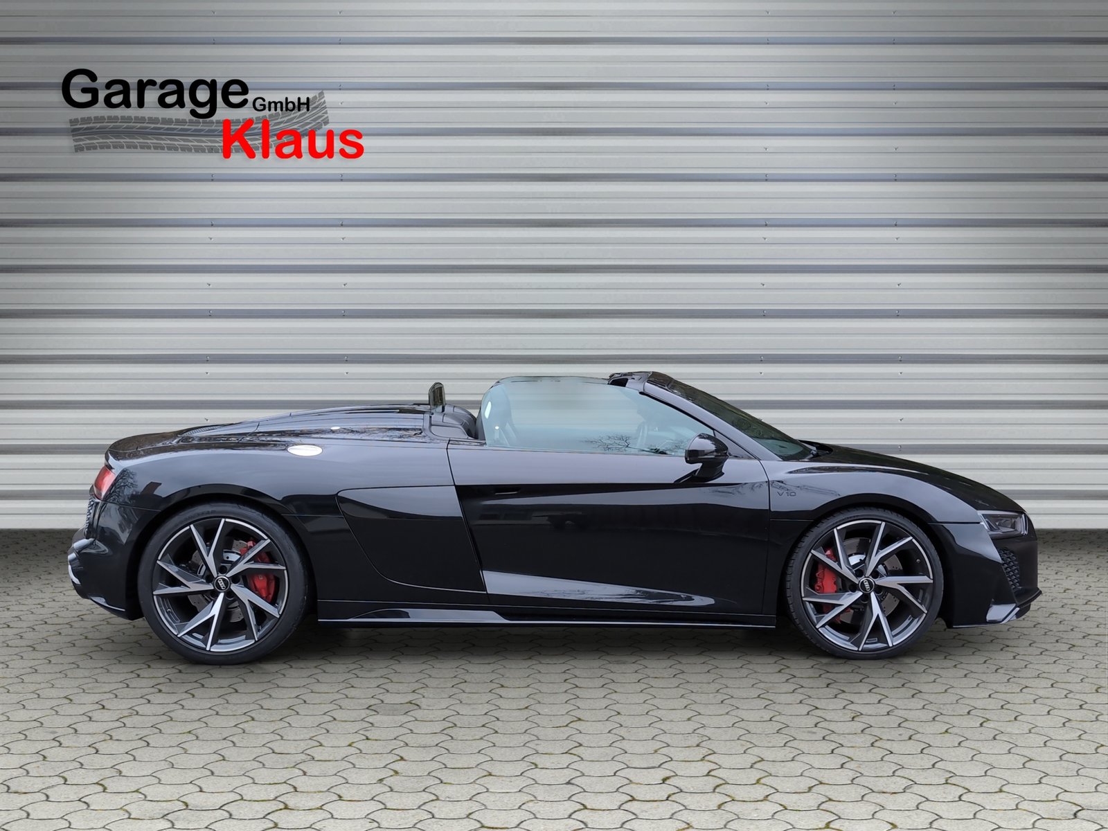 AUDI R8 Spyder RWD S-Tronic, Benzin, Occasion / Gebraucht, Automatik - 7