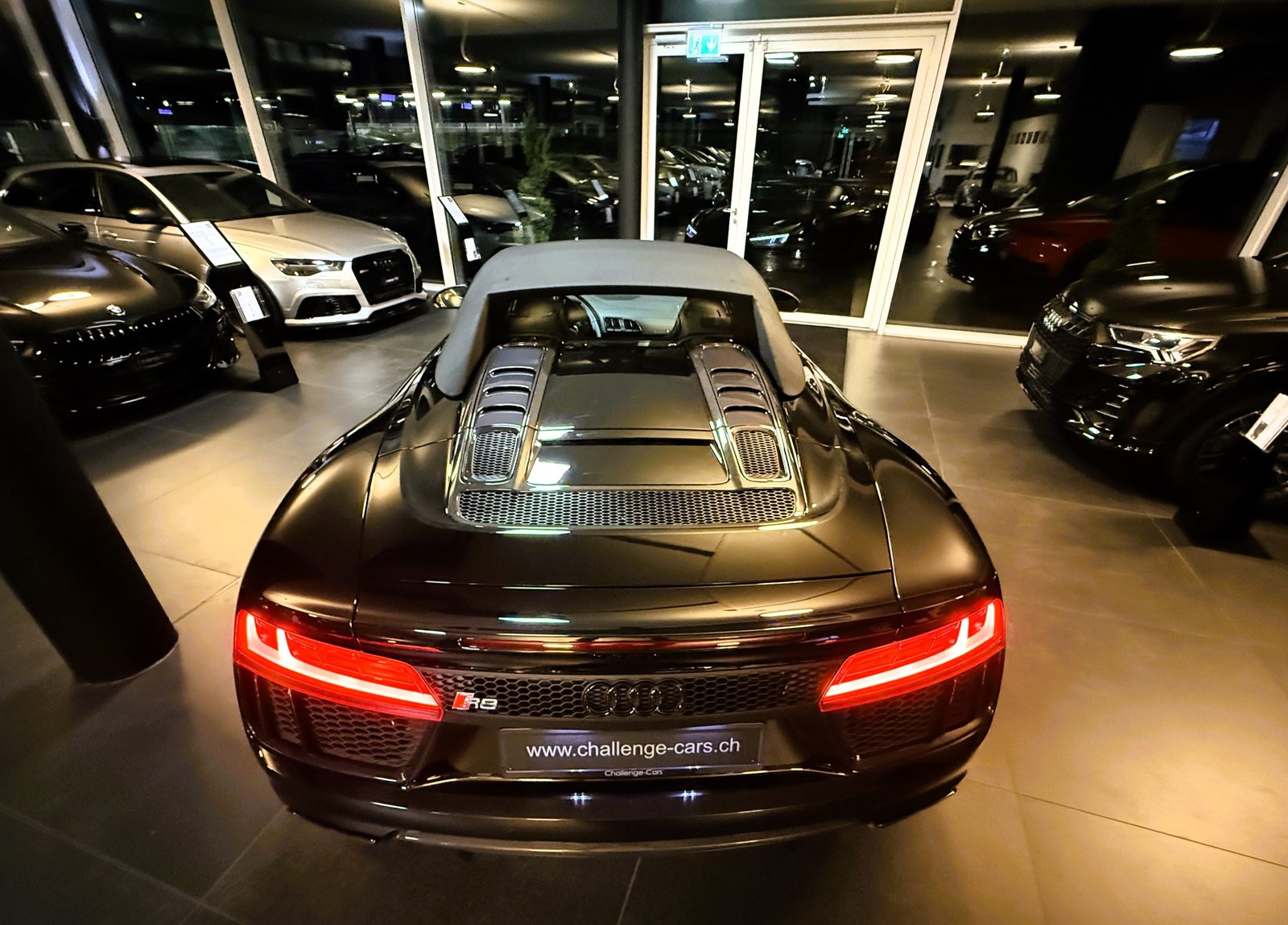 AUDI R8 Spyder 5.2 S-Tronic, Petrol, Second hand / Used, Automatic - 7