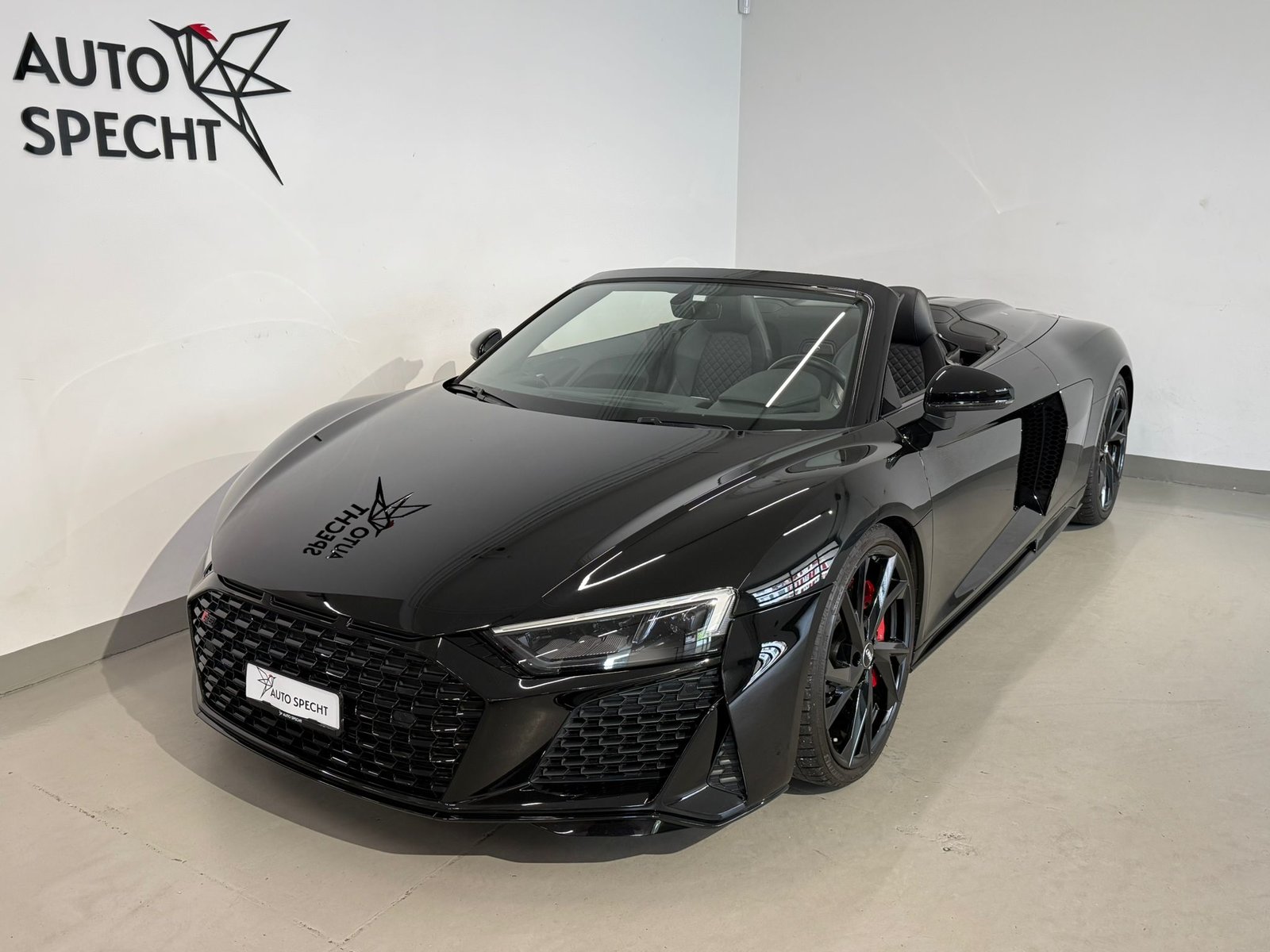 AUDI R8 Spyder RWD S-Tronic