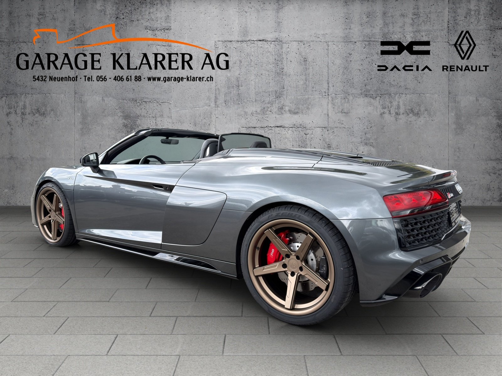 AUDI R8 Spyder RWD S-Tronic, Benzin, Occasion / Gebraucht, Automatik - 7