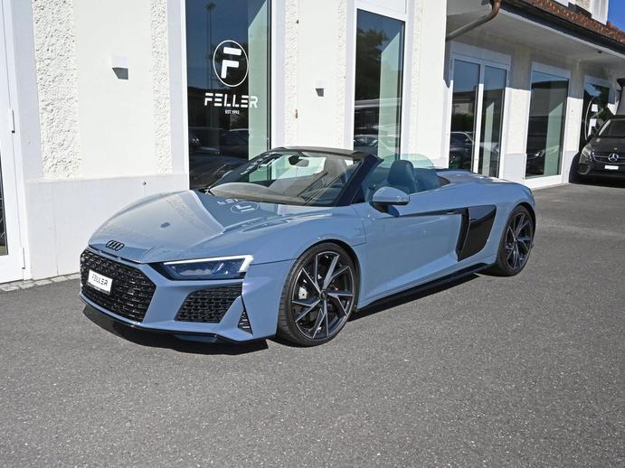 AUDI R8 Spyder RWD S-Tronic, Benzin, Occasion / Gebraucht, Automatik