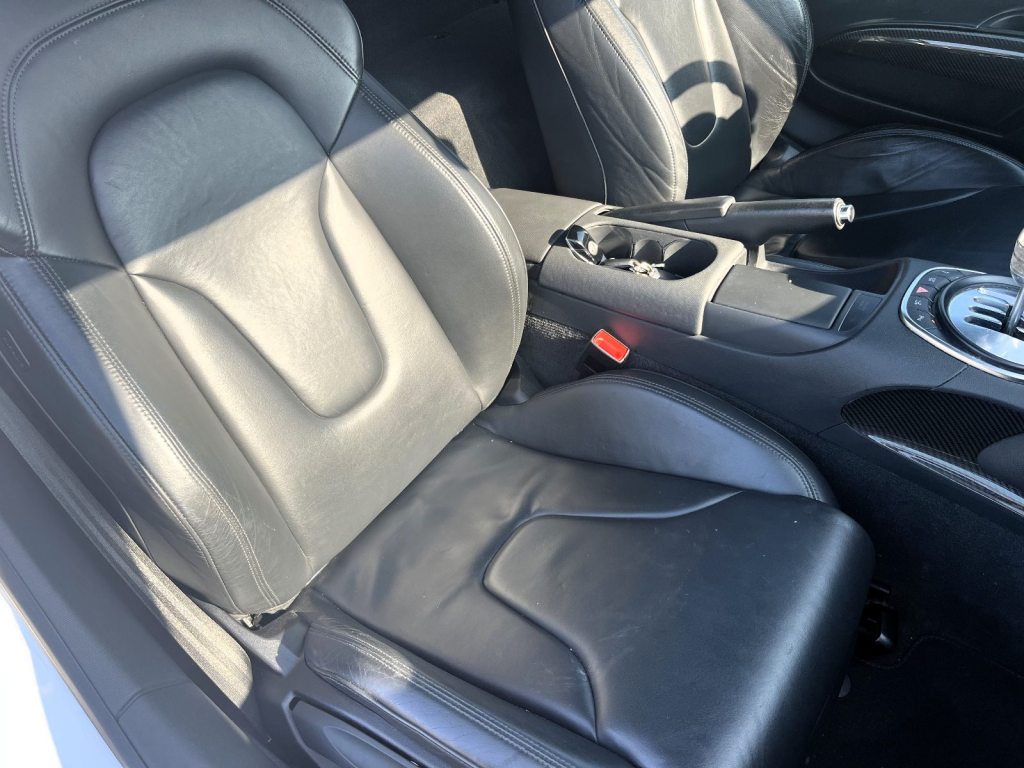 AUDI R8 4.2 FSI V8 quattro, Benzin, Occasion / Gebraucht, Handschaltung - 5