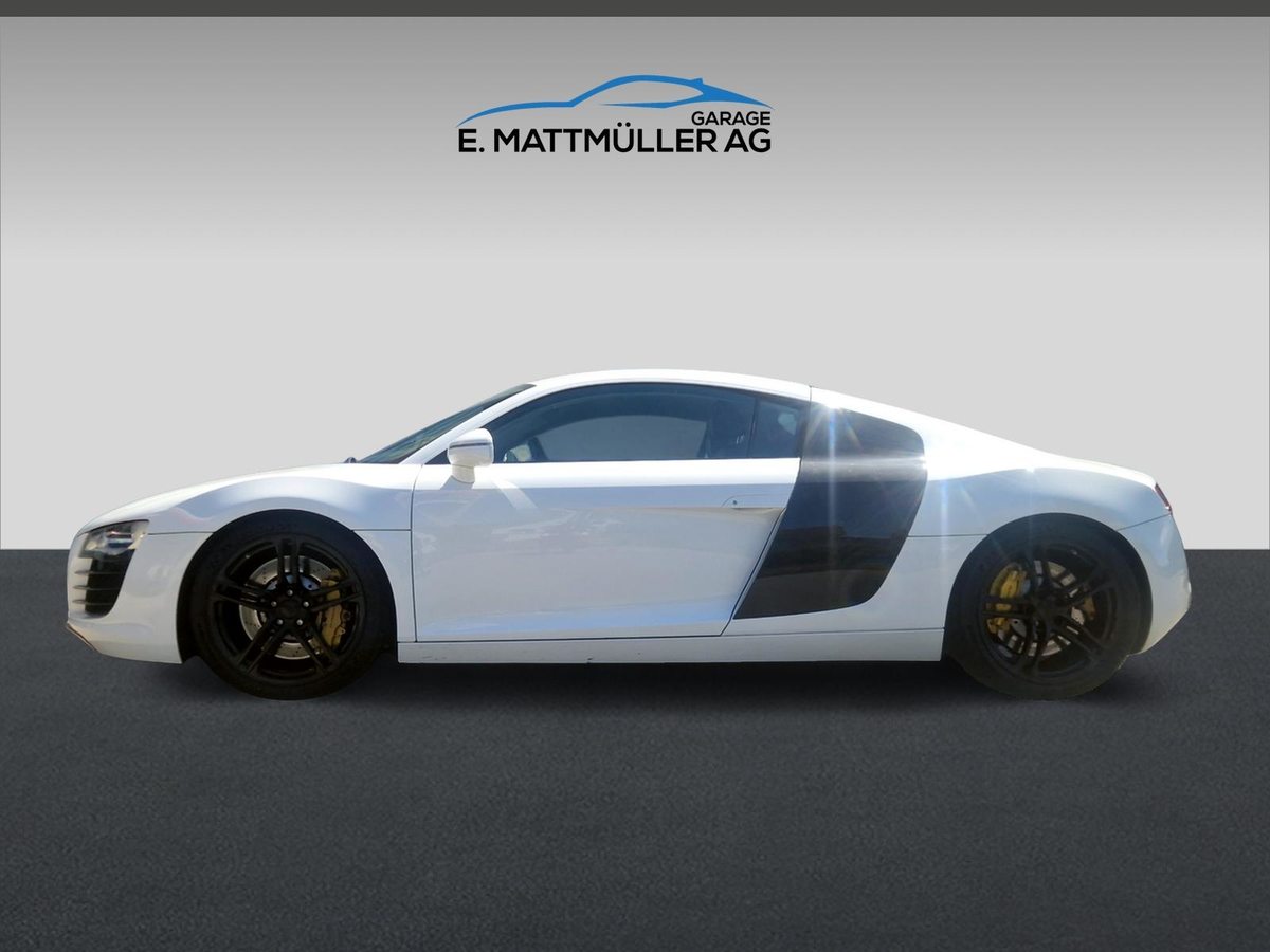 AUDI R8 Coupé 4.2 FSI V8 quattro, Petrol, Second hand / Used, Manual - 2